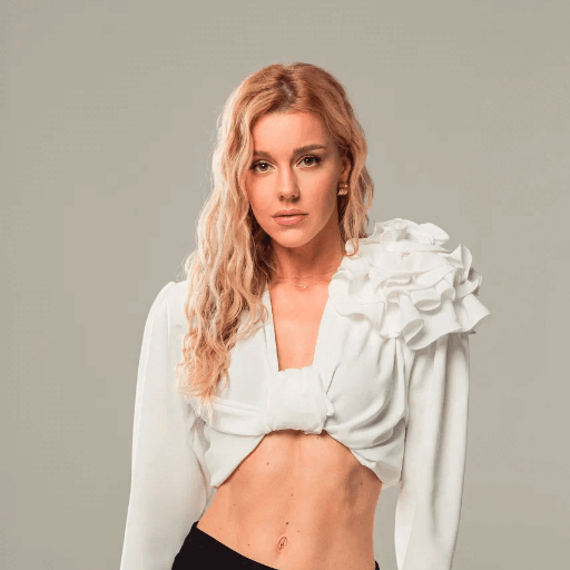 Юлианна Караулова